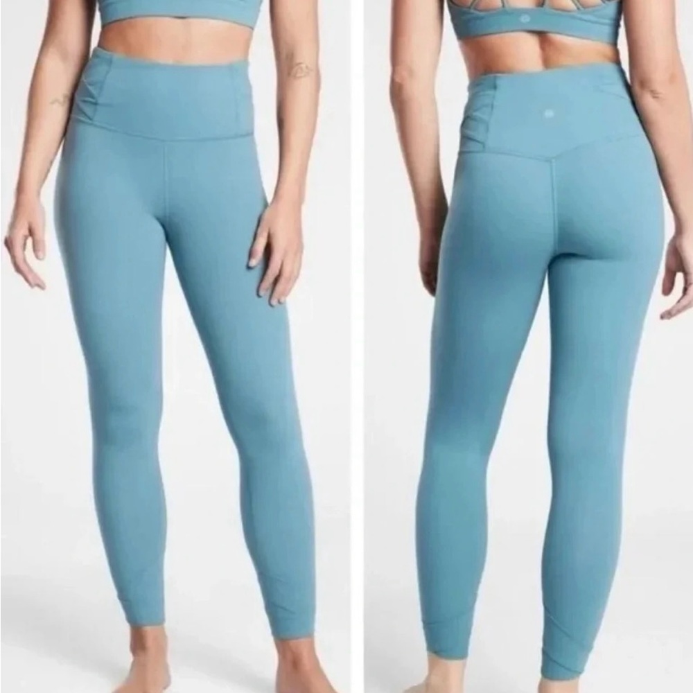 Athleta Elation Pirouette 7/8 Tight High rise leggings size small tall